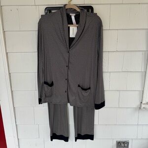 Hanro Button Front Two Piece Modal Pajamas Set in Blue Minimum size Large NWT